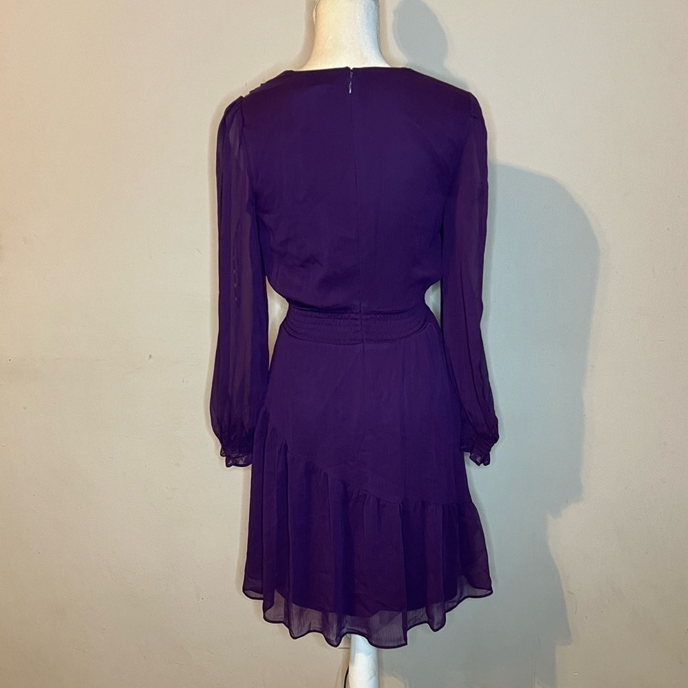 💃🏻DKNY Purple Ruffled Wrap Dress with Bishop Sleeves - Picture 4 of 7